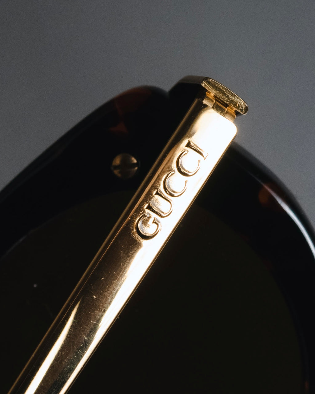 "GUCCI" Sleek oval acetate sunglasses