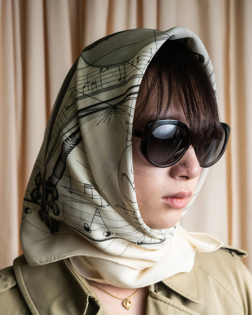 "HERMES" La Musique des Sphères Carre 90 silk scarf