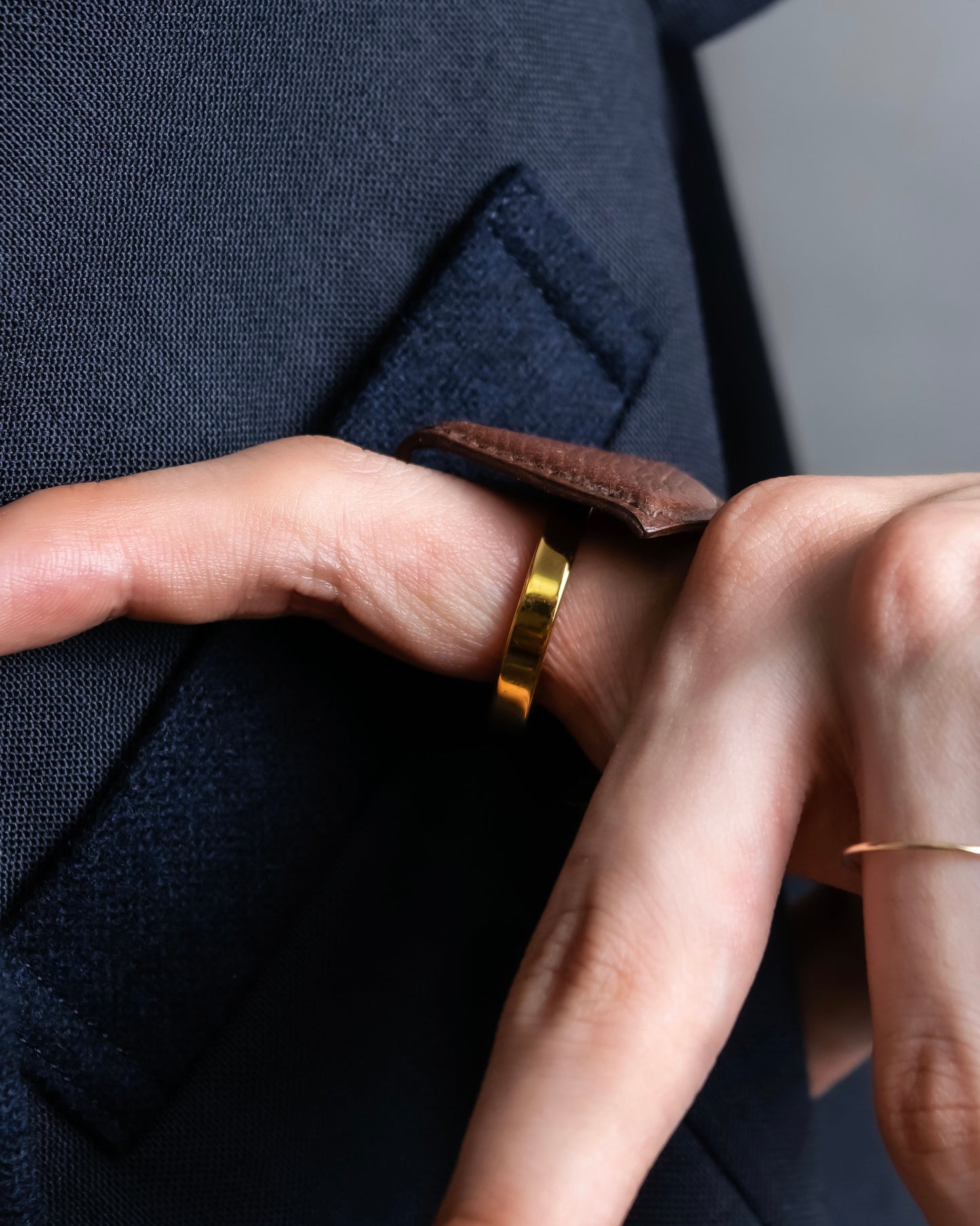 "HERMES" Gold &amp; brown leather scarf ring