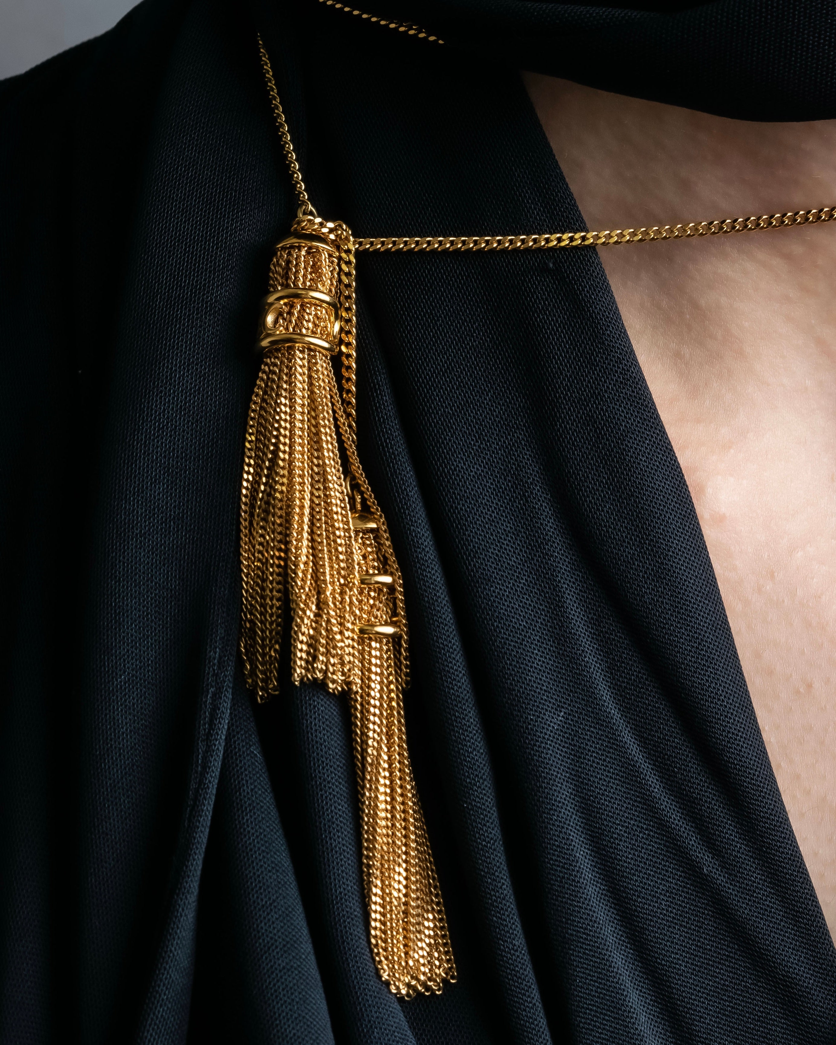 "CELINE" Fringe emblem design long necklace