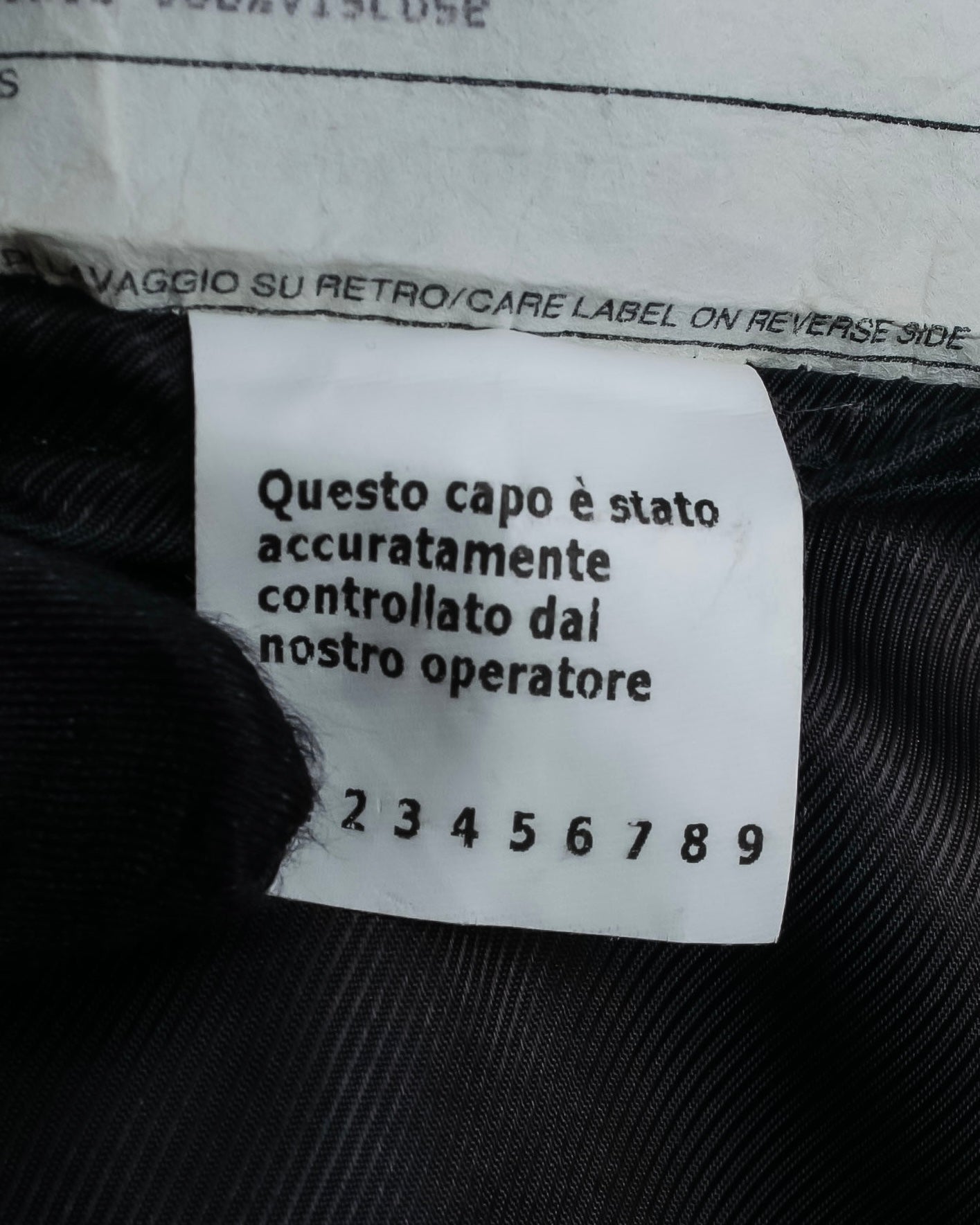 "Dolce & Gabbana" Pinstripe vertical lines emphasized tailored jacket