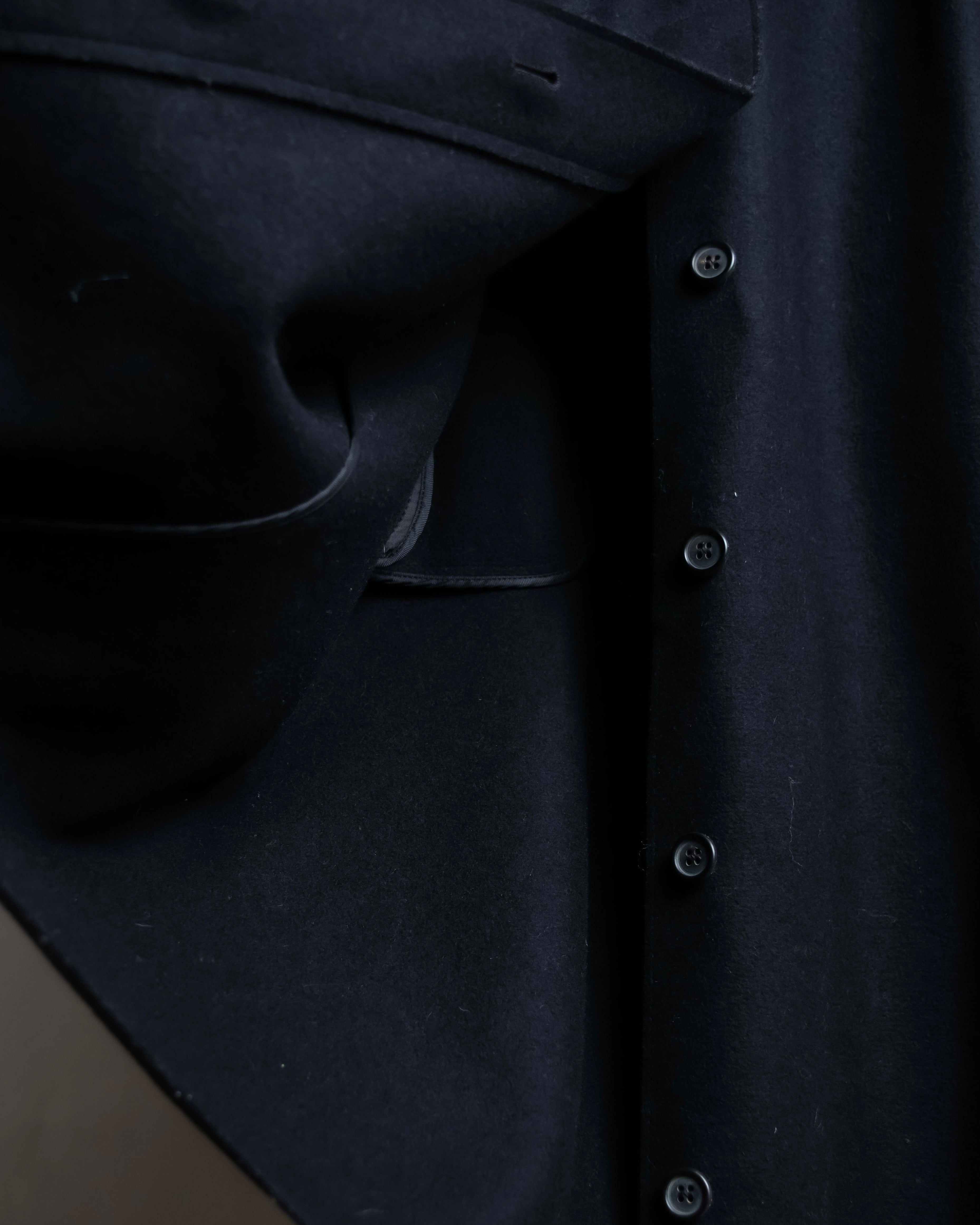 "MIU MIU" Crest brooch design belted trench coat