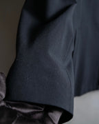 “ISSEY MIYAKE” Chin belt designed stand collar jacket