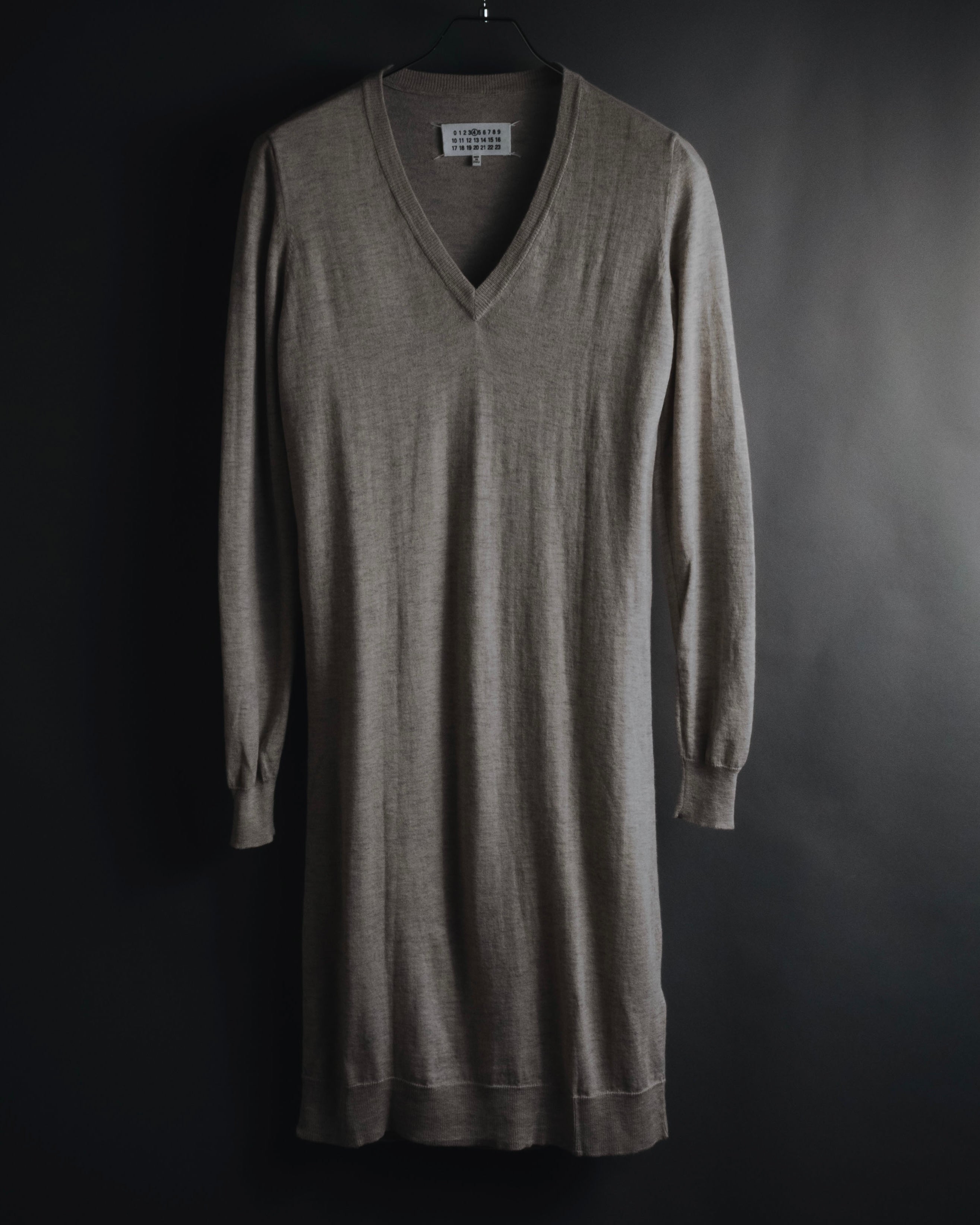 Maison Margiela 2014 Autumn/Winter fine gauge V-neck knit dress with elbow patches