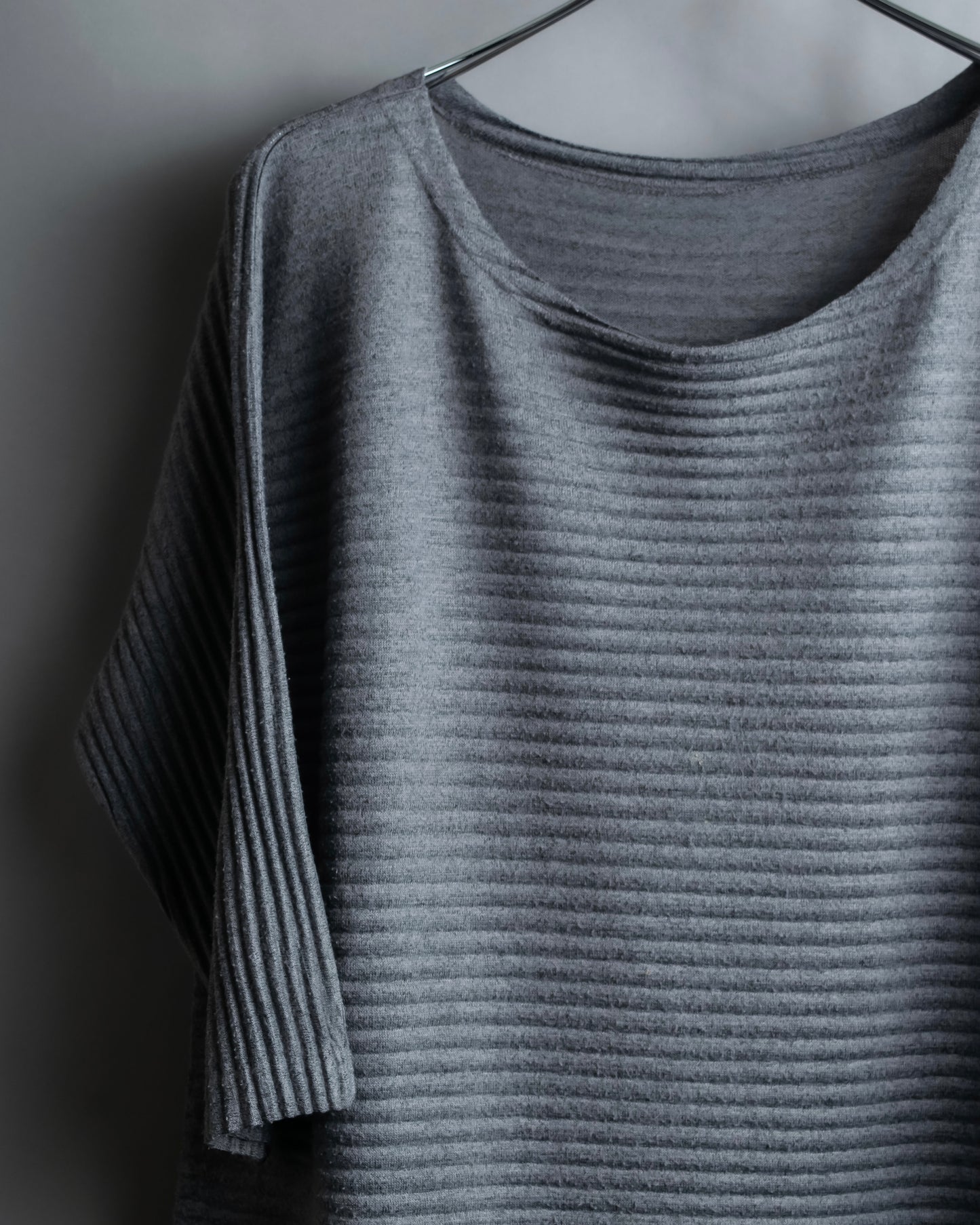 "ISSEY MIYAKE me" Pleated pullover tunic