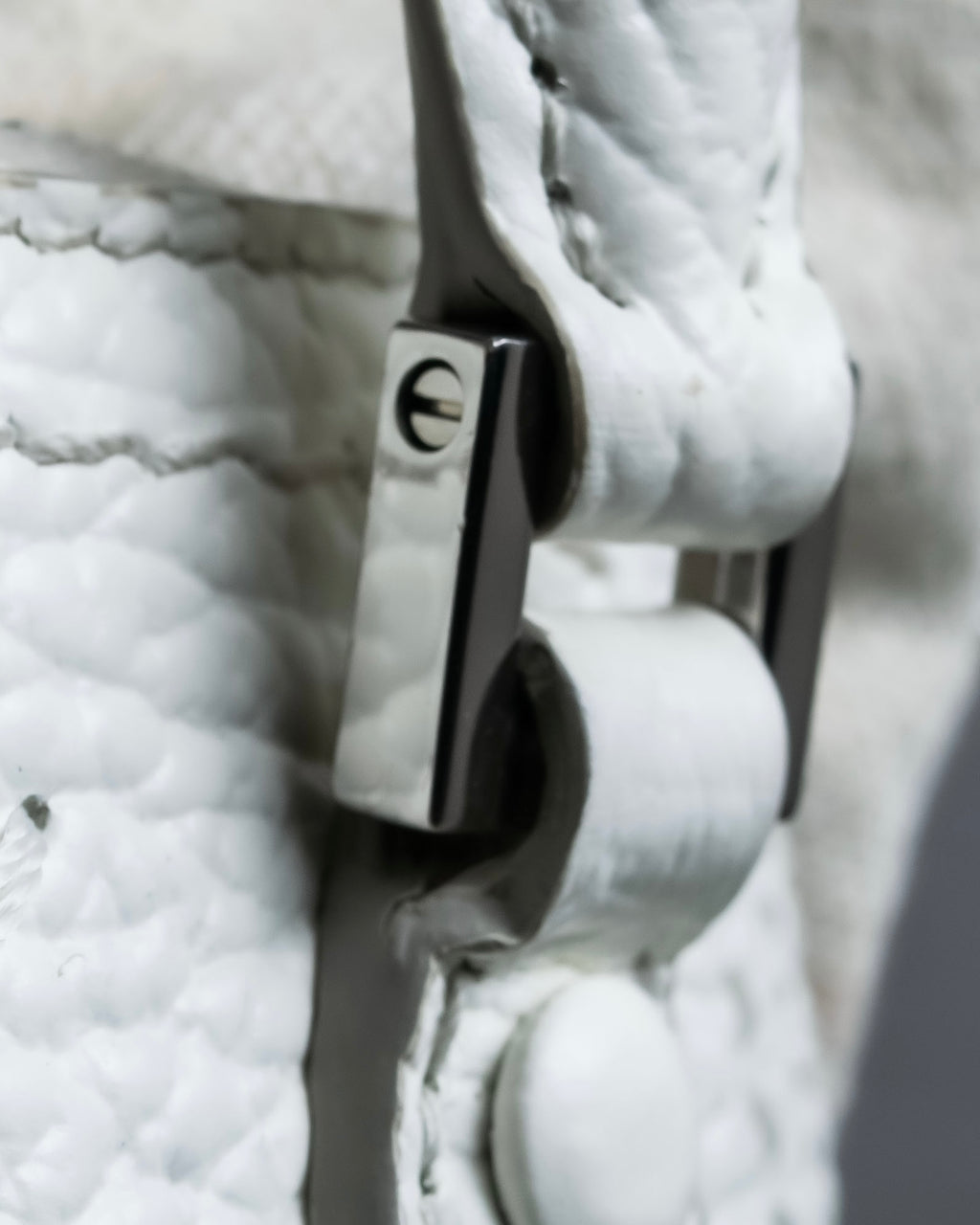 "MAISON MARGIELA" 5AC small white color 2way leather bag