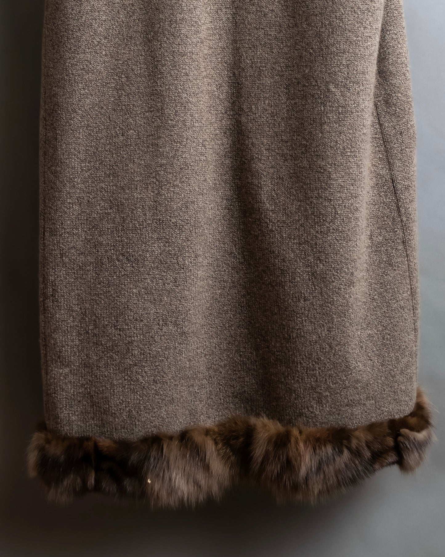 Vintage cashmere knit fur dogged reversible long gilet