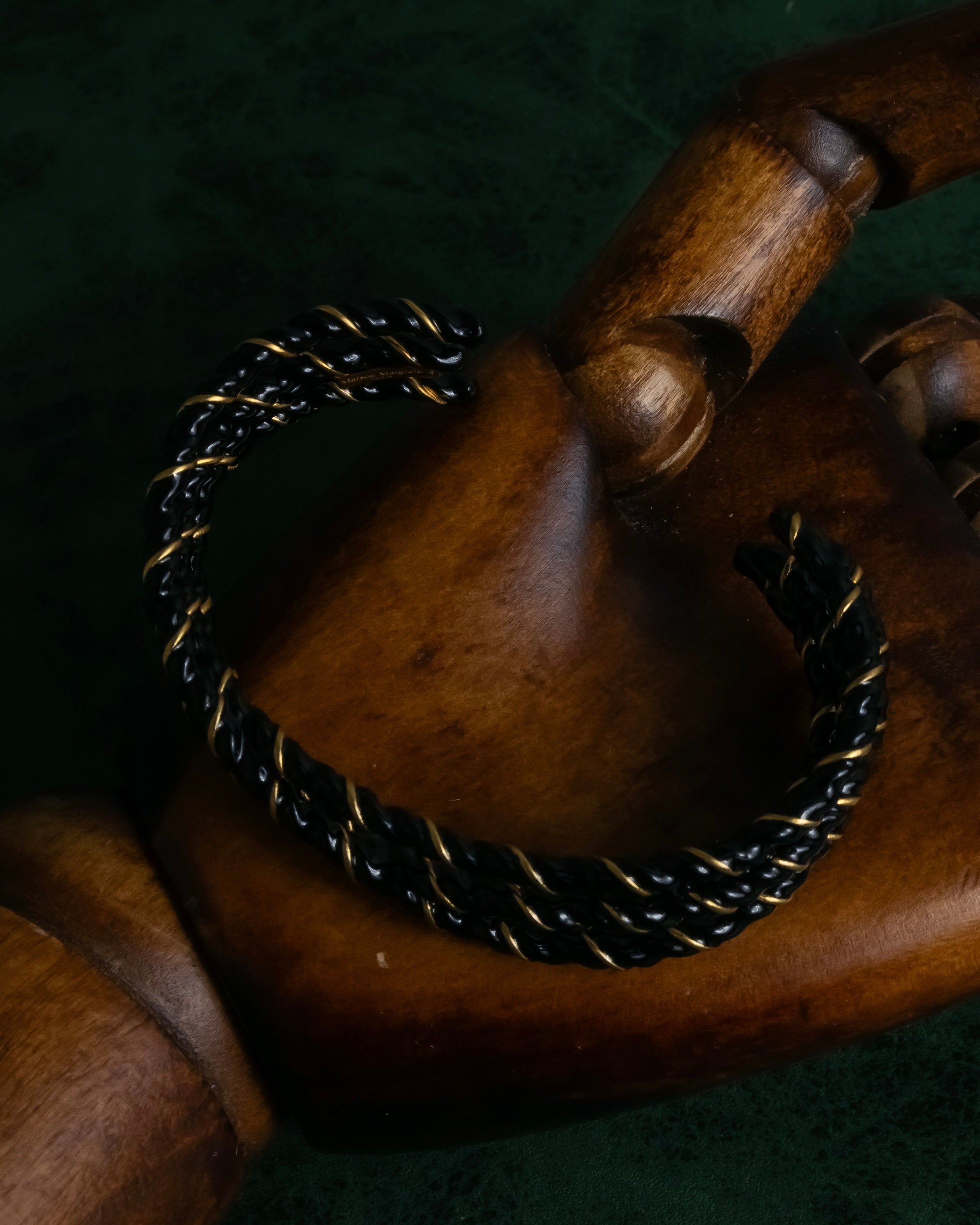 "MAISON MARGIELA" Twisted cord design brass bangle