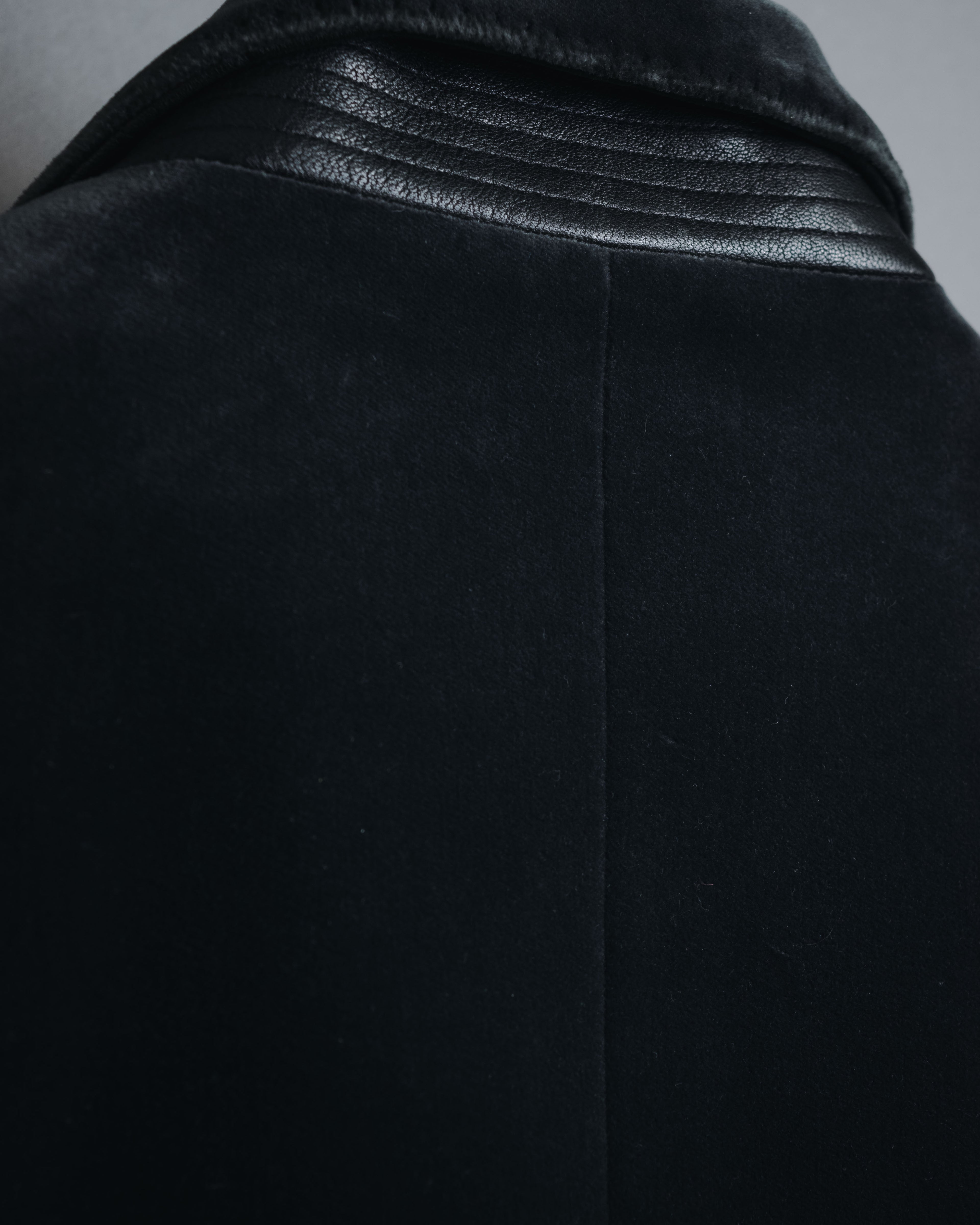 –SPECIAL– "HERMES"
00’s Velvet switchinglamb leather collar special tailored jacket