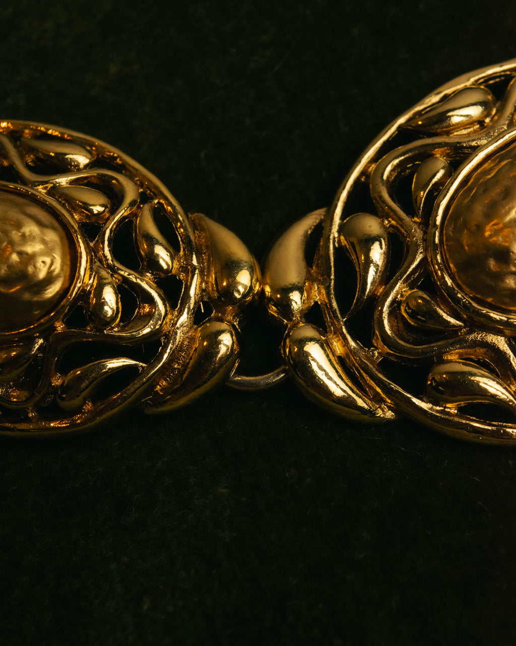 -SPECIAL- “YVES SAINT LAURENT” 80’s-90’s Baroque statement necklace