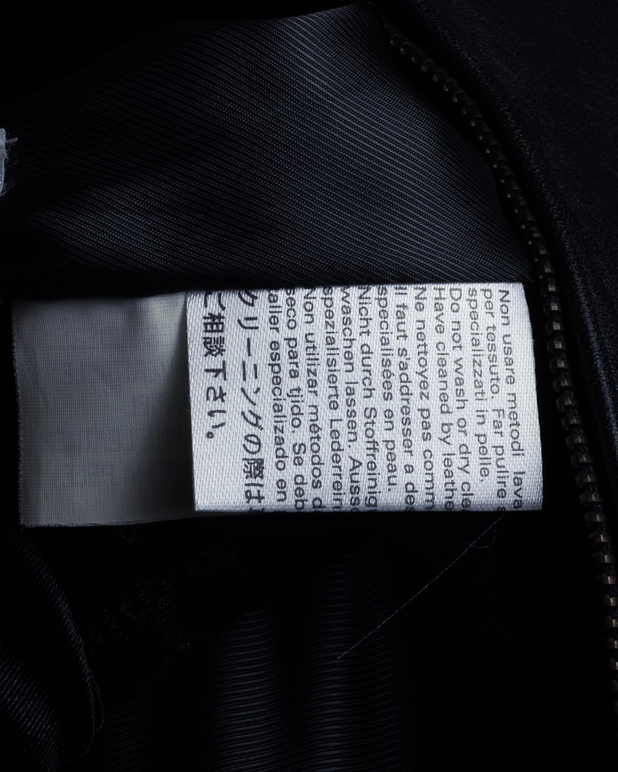 "Weekend Max Mara" Minimalist design center zip-up leather jacket