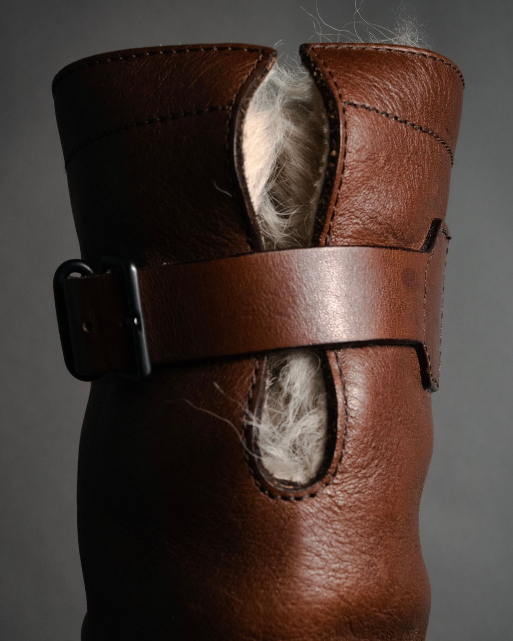 "GUCCI" 90’s-00’s shearling lined engineer boots