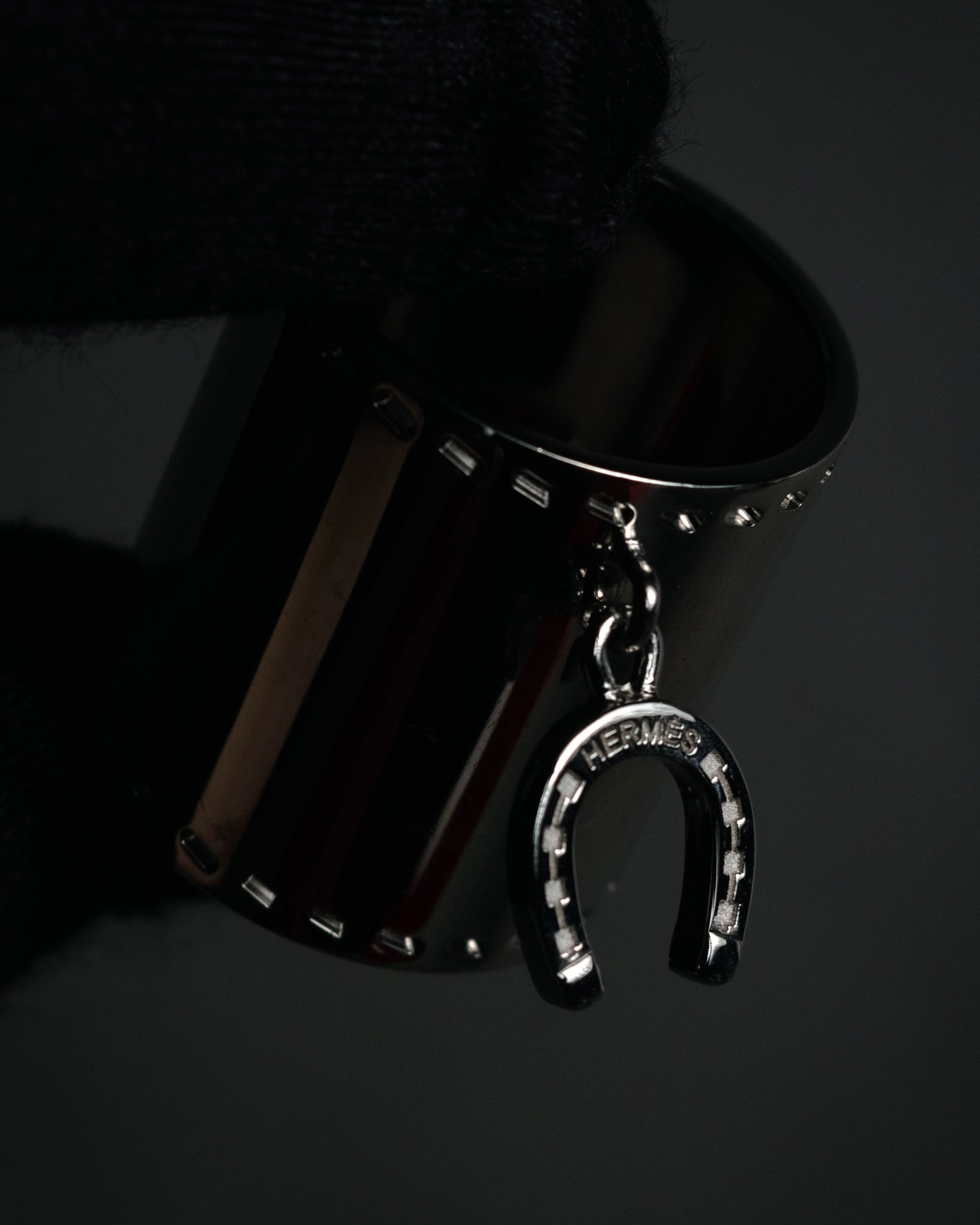 “HERMES” 2010’s Fetiche horseshoe charm scarf ring