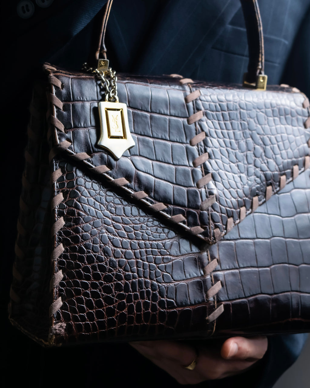 "YVES SAINT LAURENT" Crocodile pattern stitching handbag
