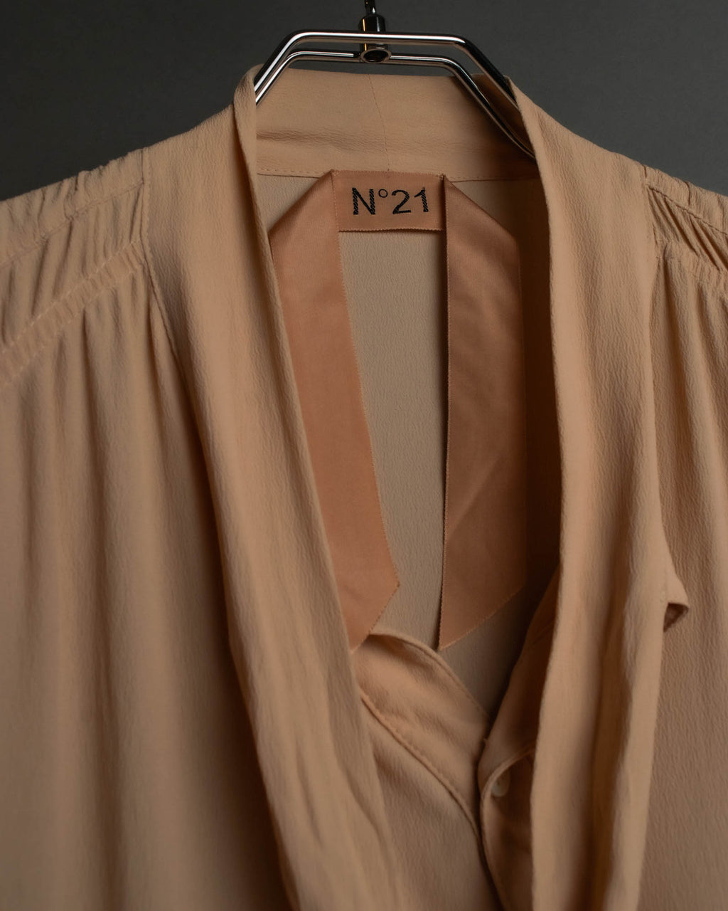 "N°21" 2020's Asymmetric bow tie acetate silk blouse