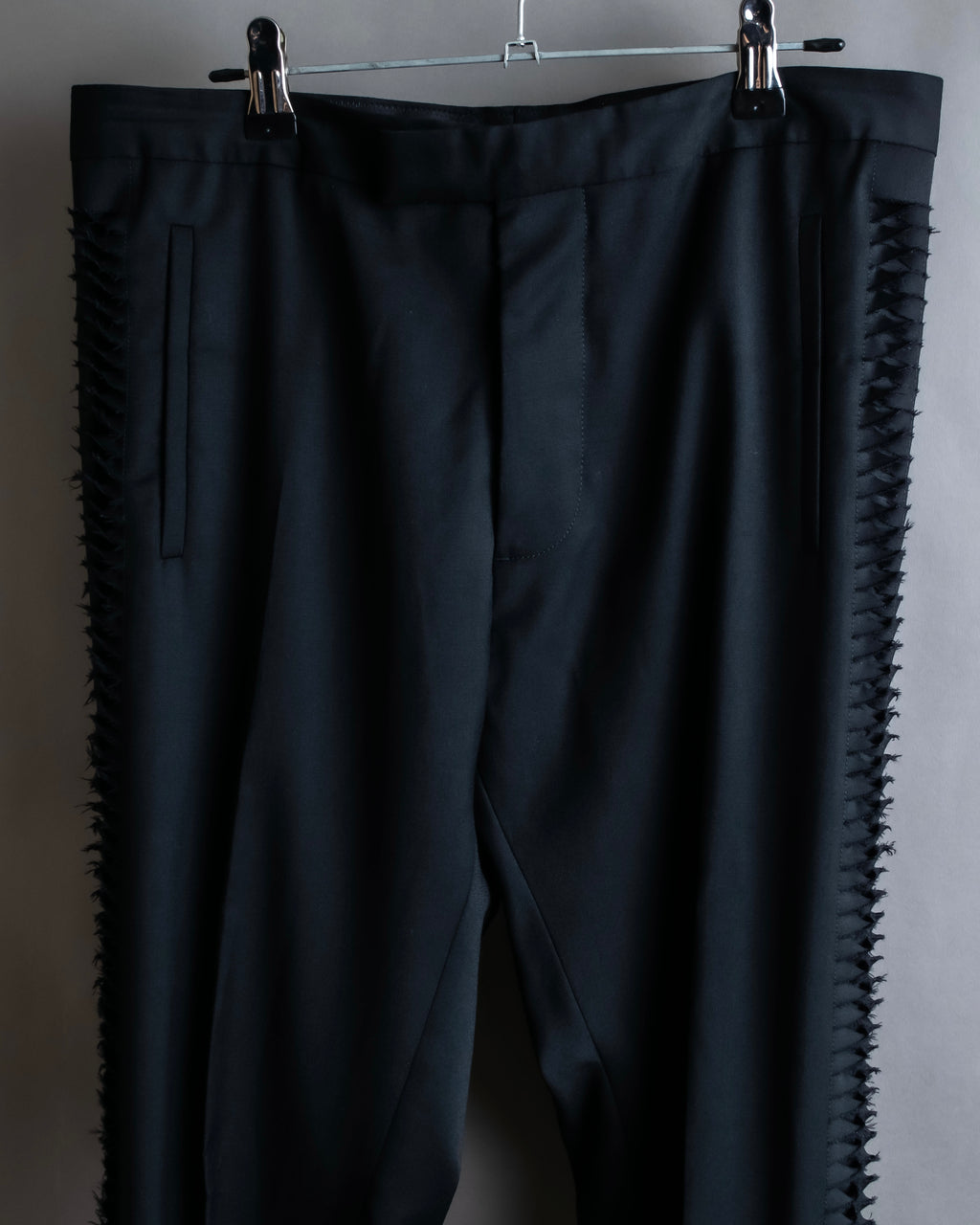 "MAISON MARGIELA" Side cross fringe design wool tapered slacks