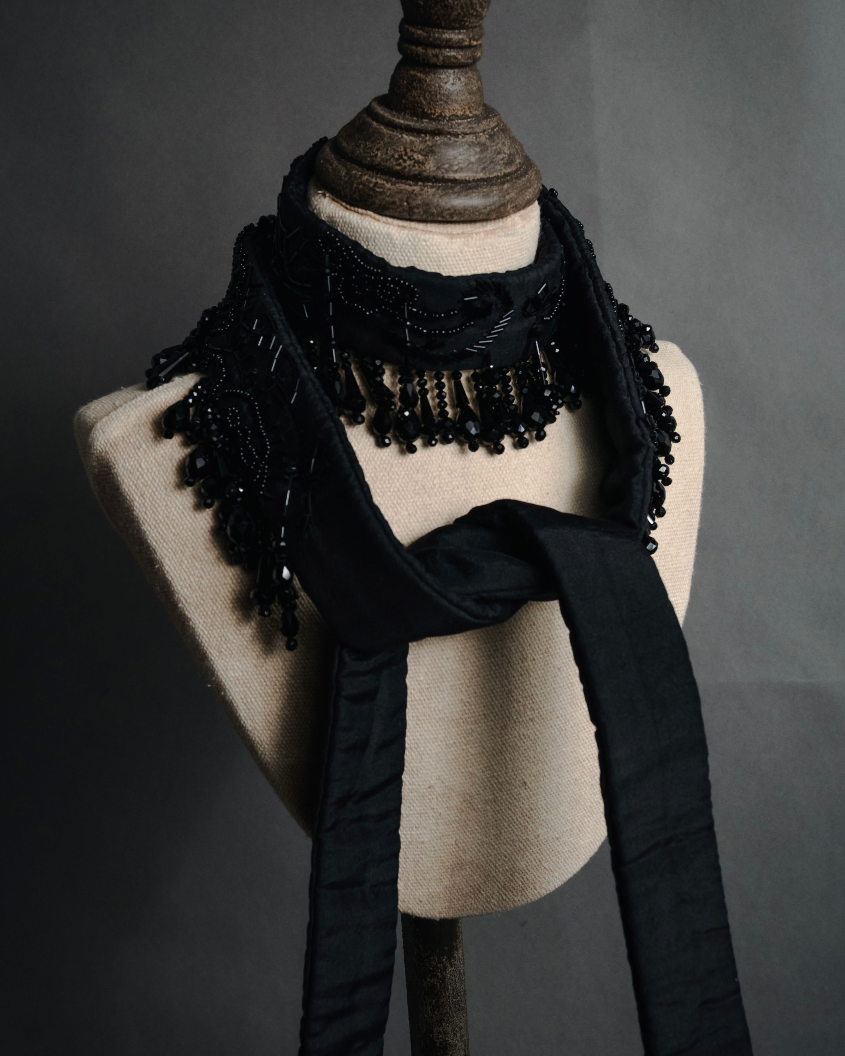 –SPECIAL– "DRIES VAN NOTEN"
2008-2014 Beaded fringe tie choker collar