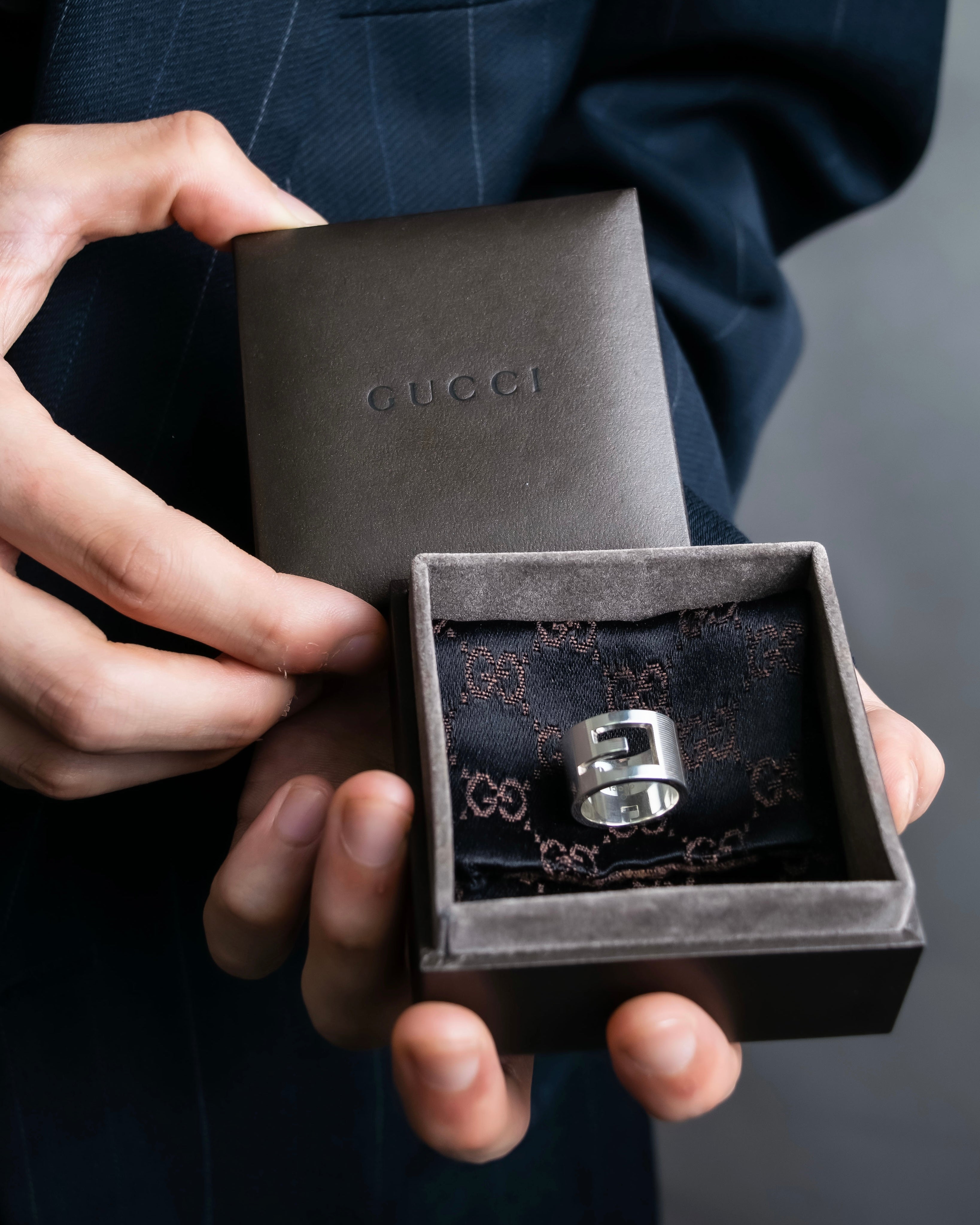 “GUCCI” G logo silver 925 ring