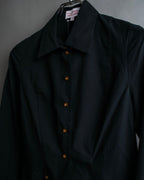 "Vivienne Westwood RED LABEL"
 Front button cutting design shirt