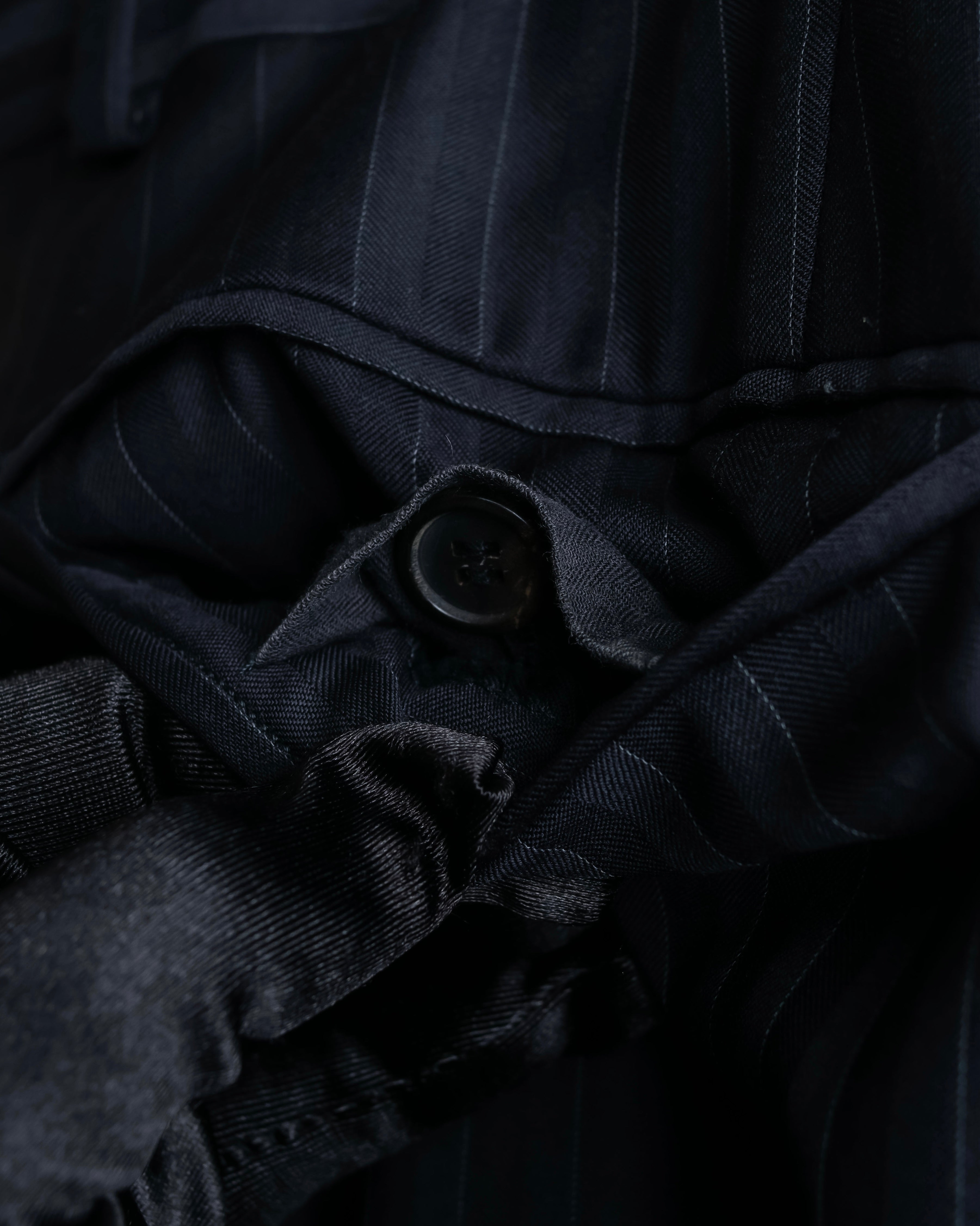 "LOUIS VUITTON" 2 button relaxed tailored jacket & no tuck tapered slacks set up