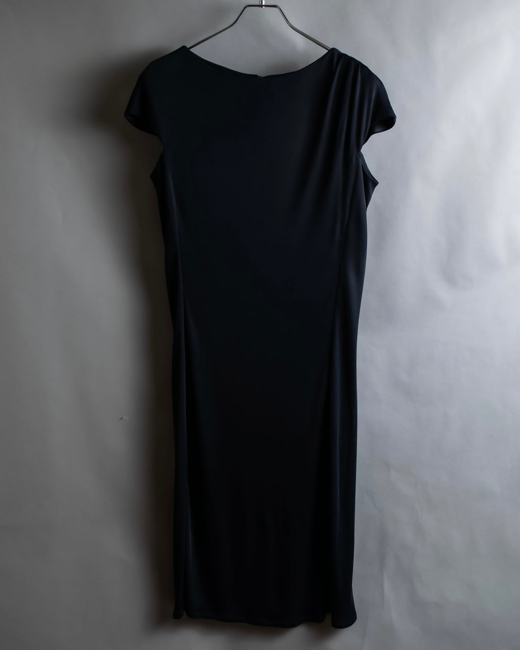 "CELINE" Gathered design vertical line dress