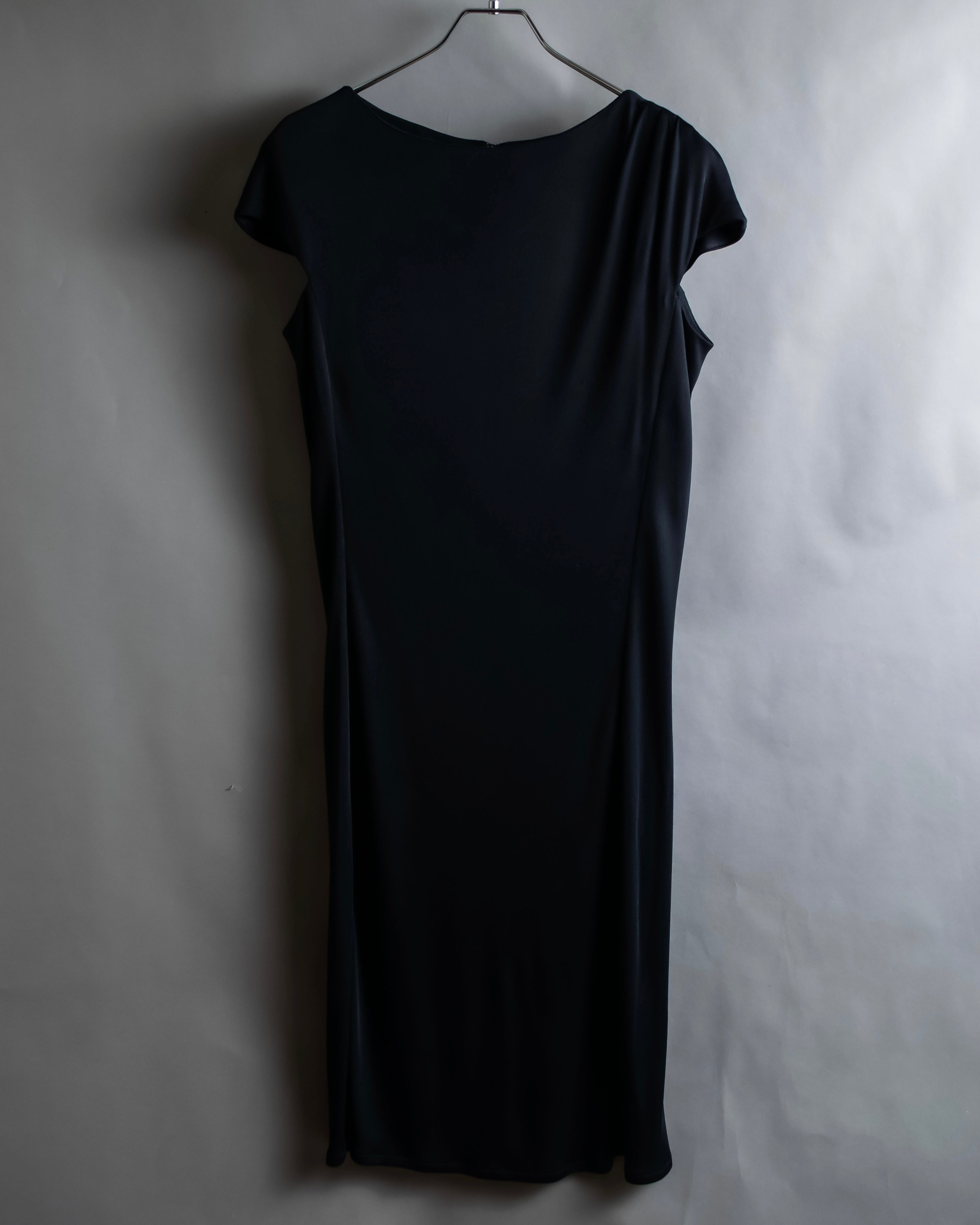 "CELINE" Gathered design vertical line dress