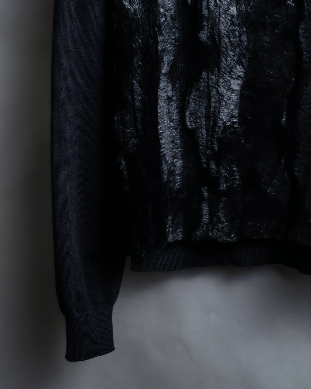 "MAISON MARGIELA"
Fur docking high gauge knit