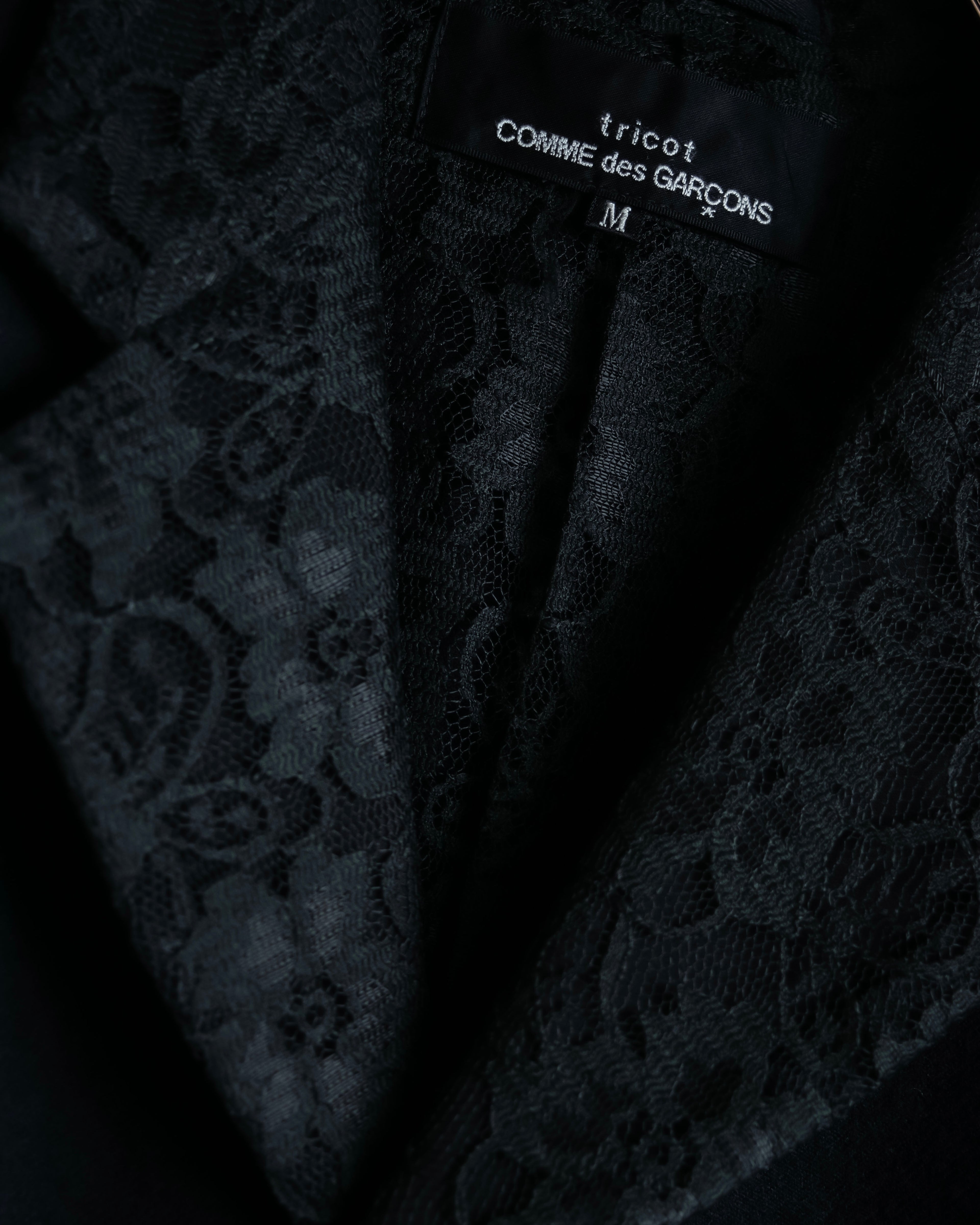 "tricot COMME des GARCONS" 
2001AW Lace-switched design tailored jacket