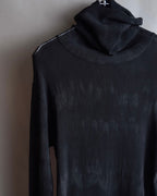 "ISSEY MIYAKE" Layered design high neck delicate knit