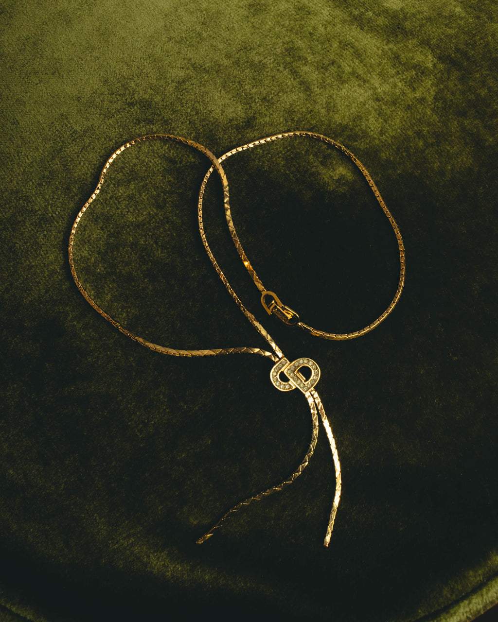 "Christian Dior" 80's-90's Gold tone rhinestone cd lariat necklace