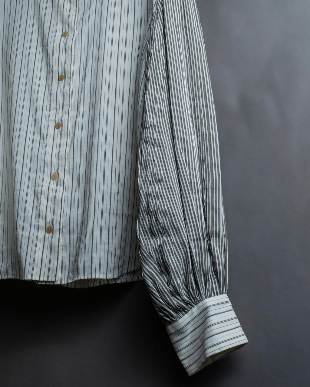 "LOEWE" Balloon sleeve striped high neck shirt