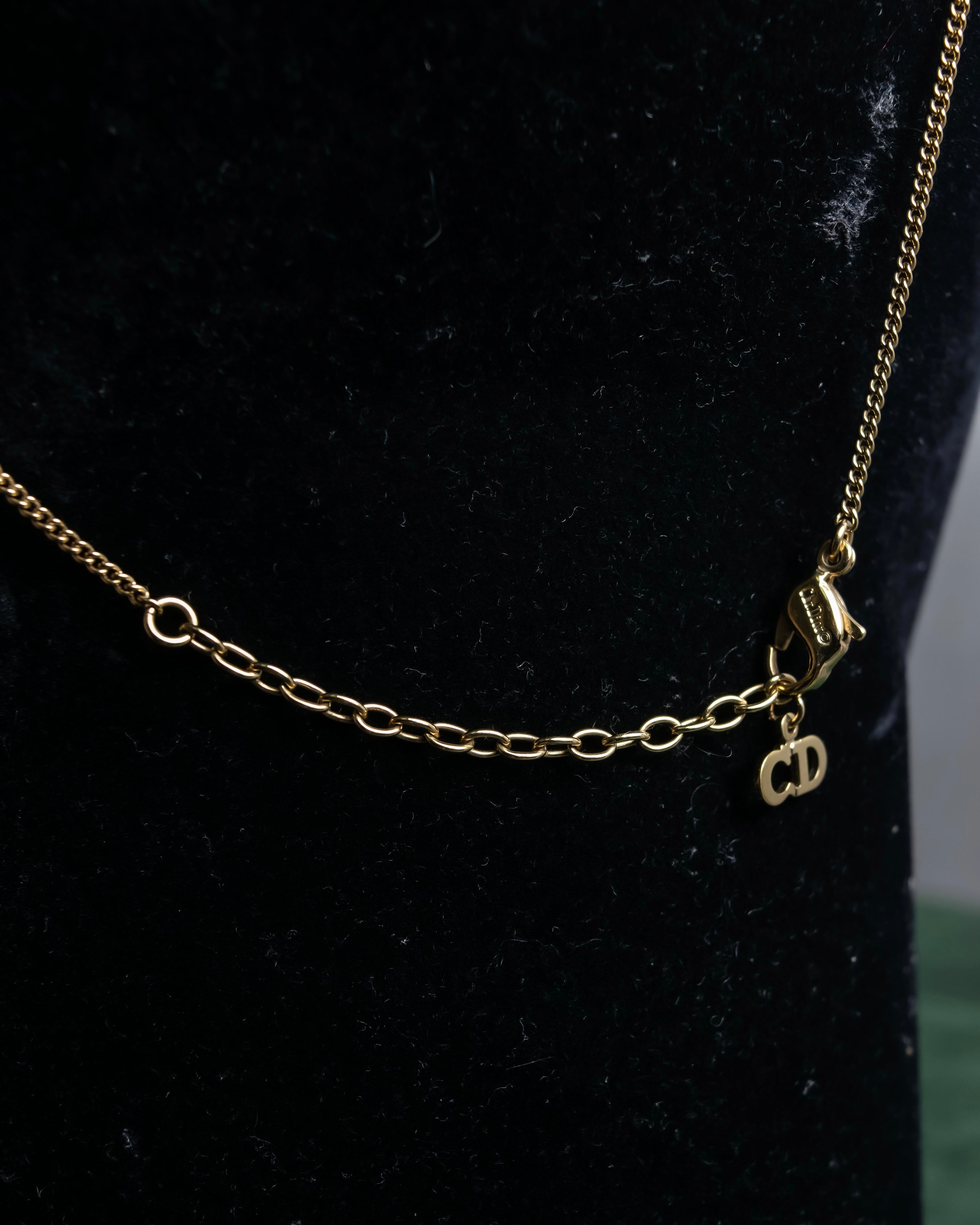 "Christian Dior" Pearl bijou gold chain necklace