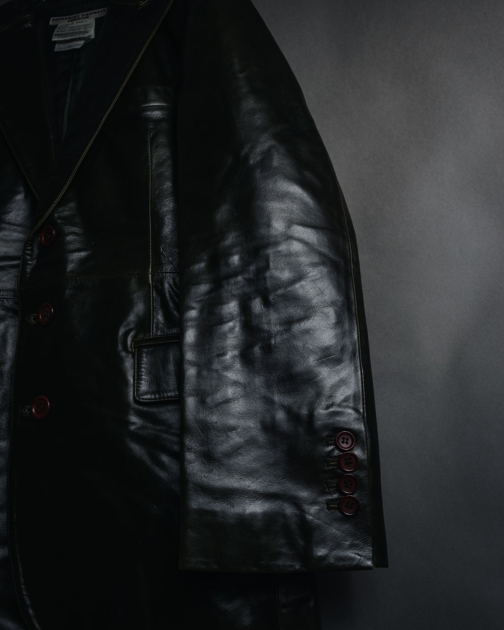 "KATHARINE HAMNETT LONDON"
90’s-00’s Panel-constructed  ever green leather tailored blazer
