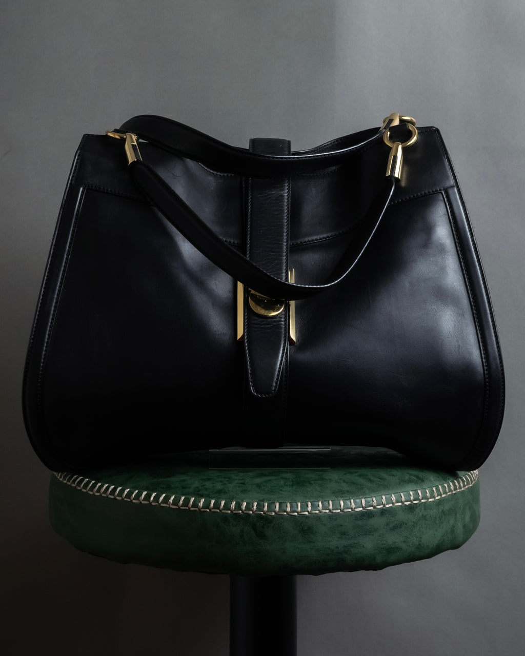 "Salvatore Ferragamo" Vertical gancini drawstring hobo bag