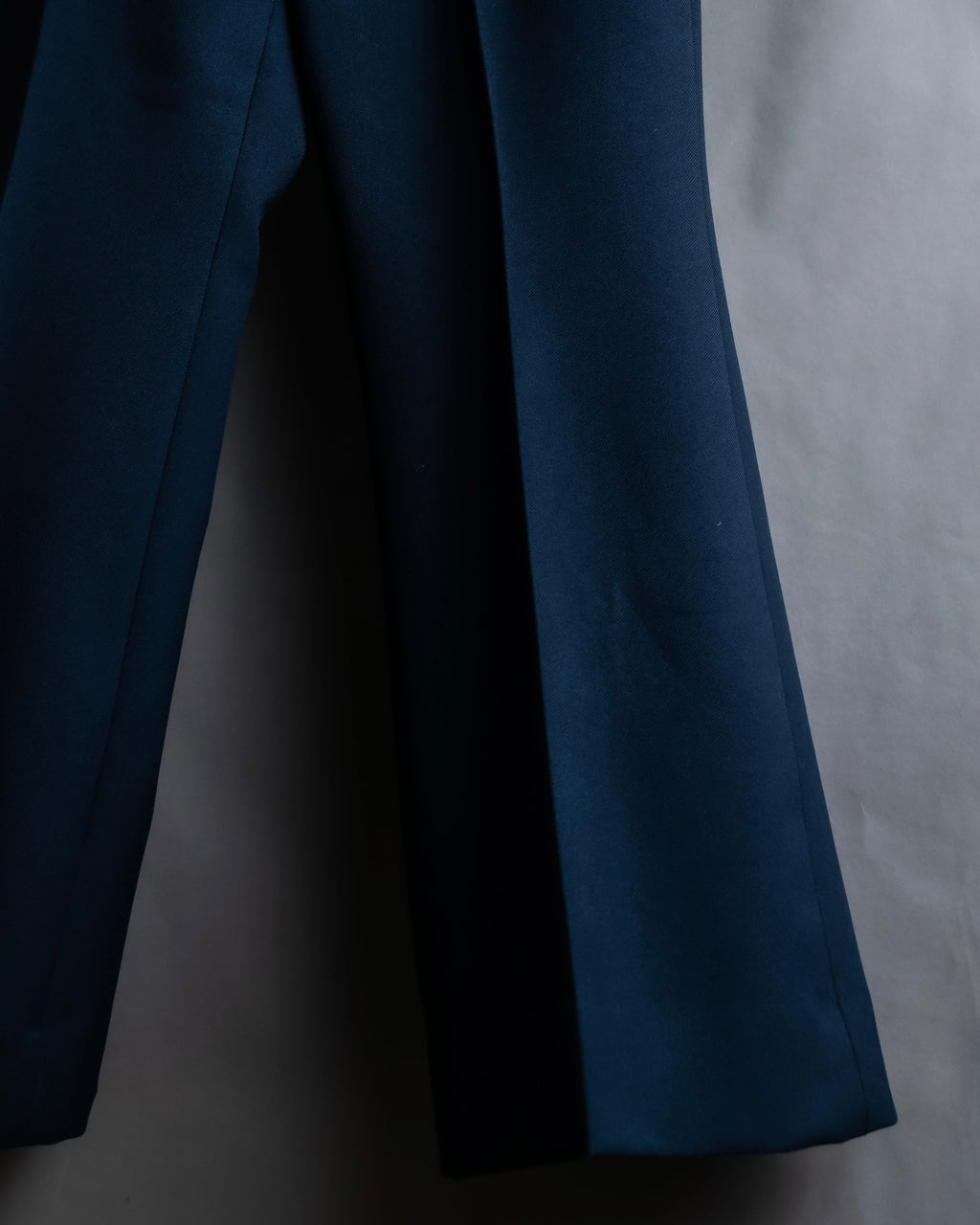 "GUCCI" Deep-tuck wool gently flared slacks