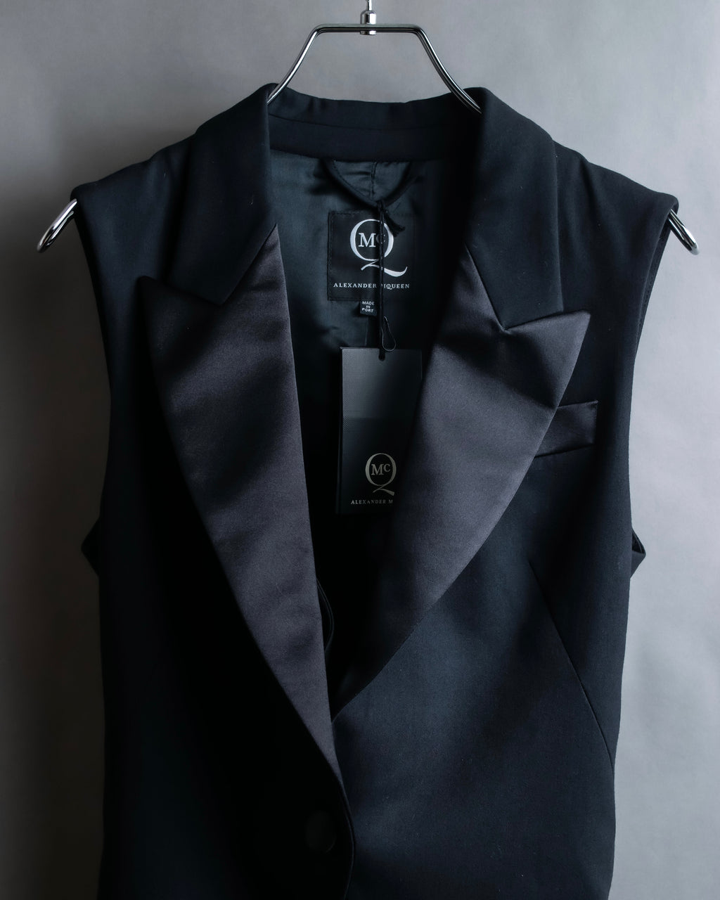"MCQ Alexander McQueen" Flared silhouette cutting design tailored gilet