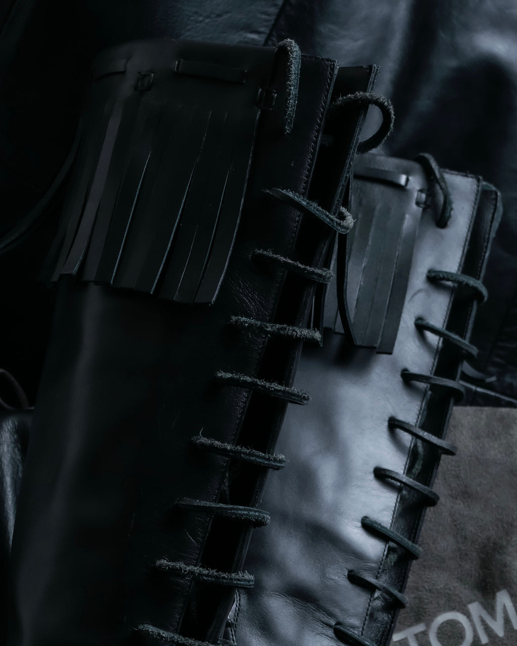 "TOM FORD" Fringe detail western long boots