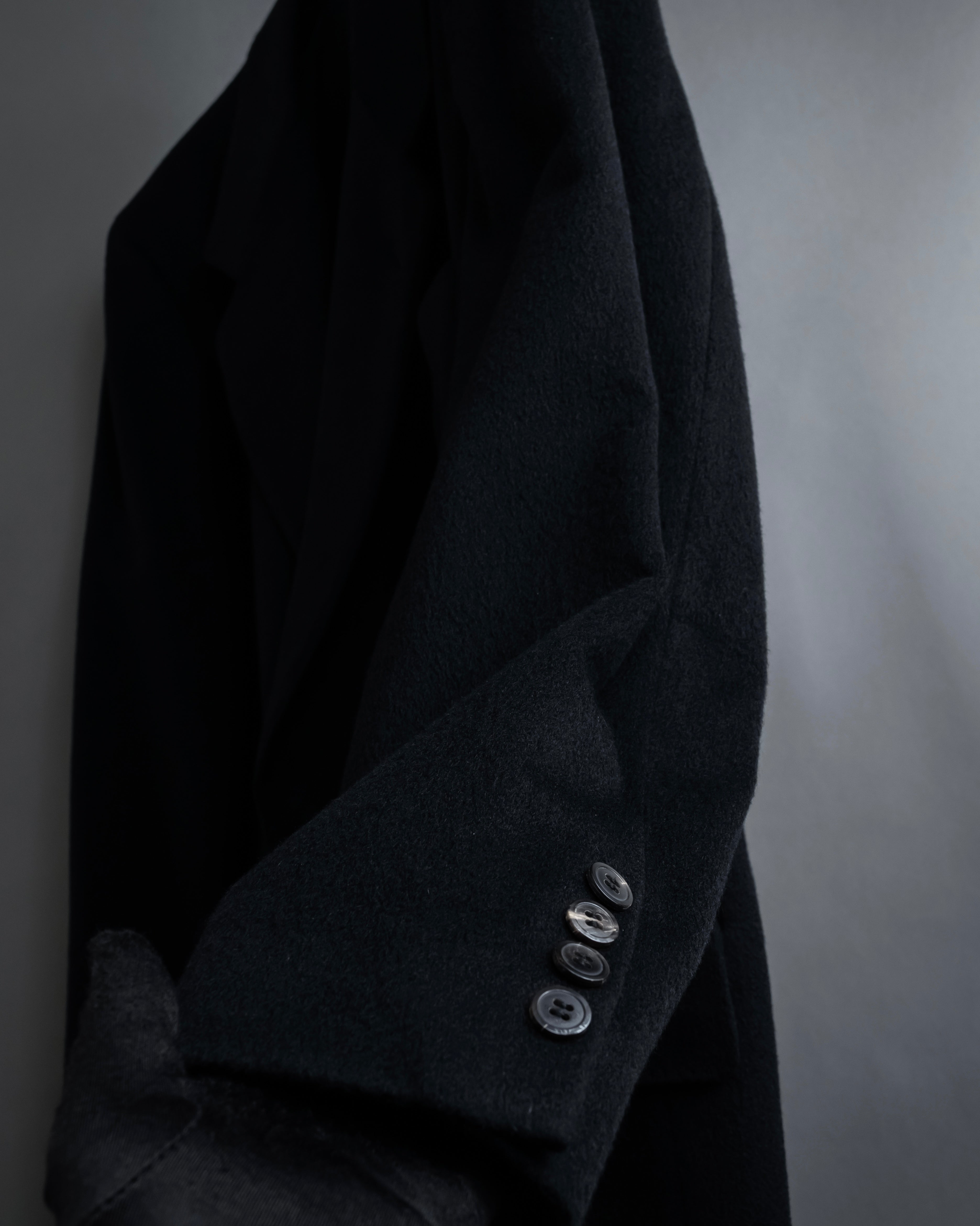 "CHRISTIAN DIOR MONSIEUR" 
Oversized double-breasted chester coat