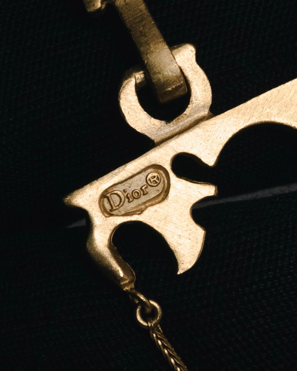 –SPECIAL– "Christian Dior" 2001-05’s Flaming D long station necklace