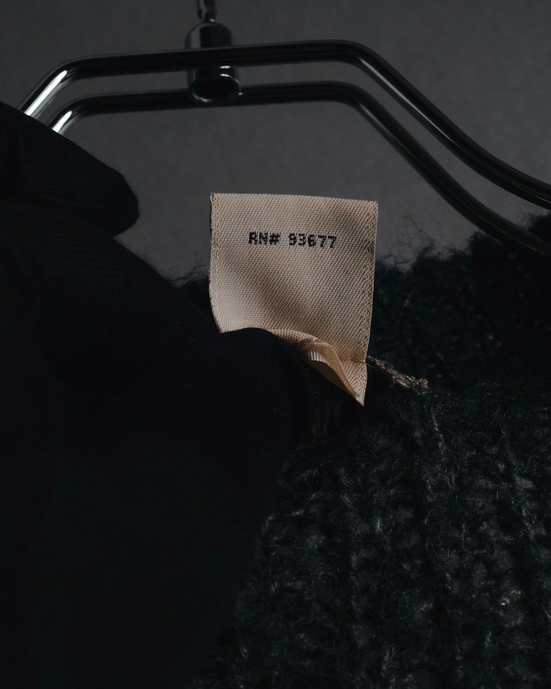 "THE ORIGINAL ARIZONA JEAN COMPANY" 00’s Deep v ribbed belted pocket knit