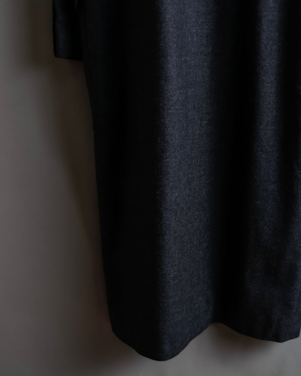 "GUCCI" 70's velvet collar design long coat