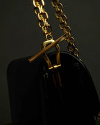 "GUCCI" Filigree vintage design chain shoulder leather bag