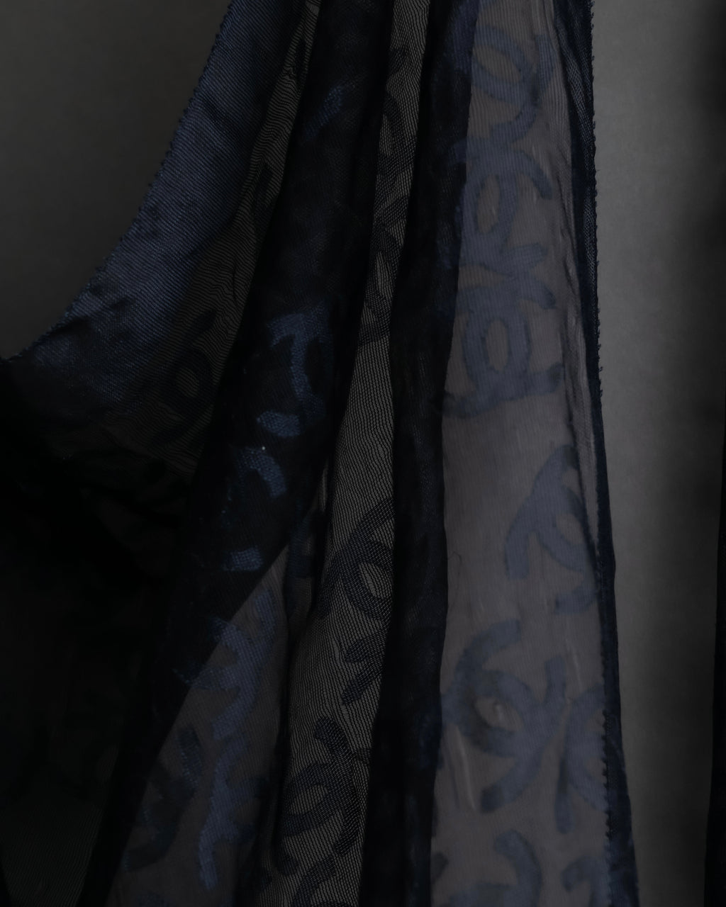 "CHANEL" Coco Mark scattered sheer large scarf