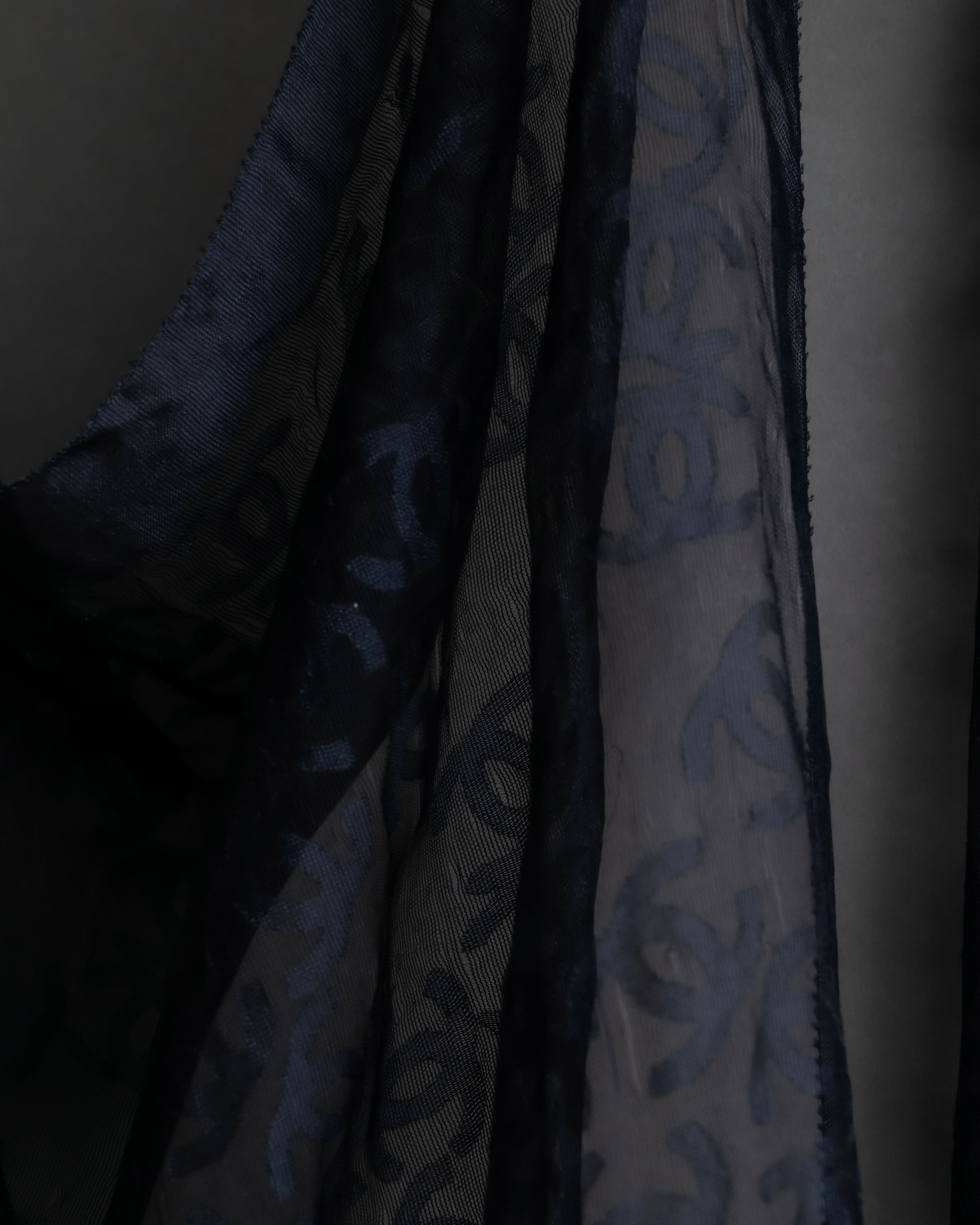 "CHANEL" Coco Mark scattered sheer large scarf