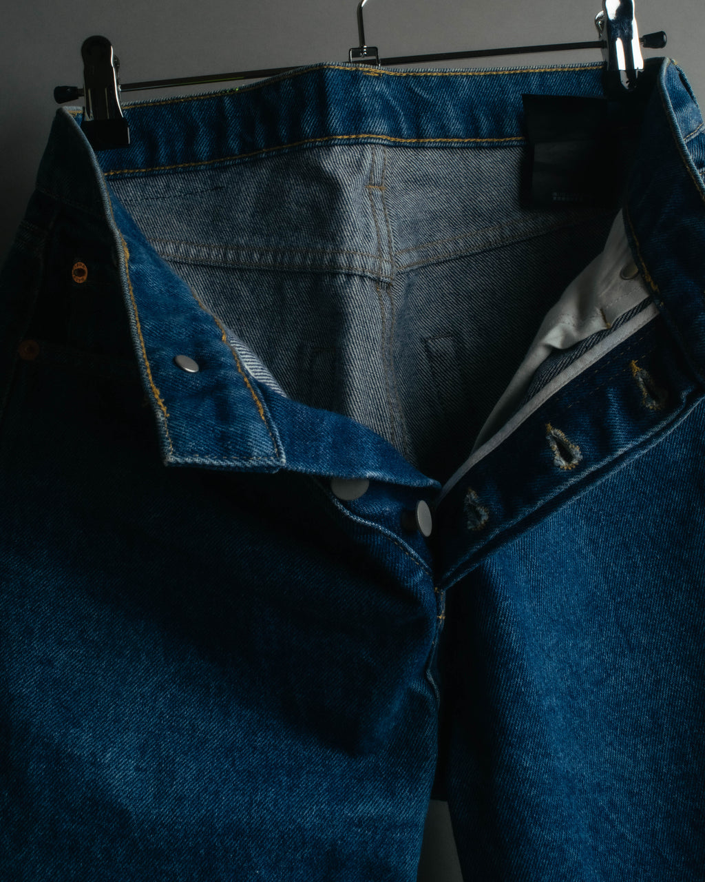 “Balenciaga” 2016-18’s tapered denim pants with neon back patch