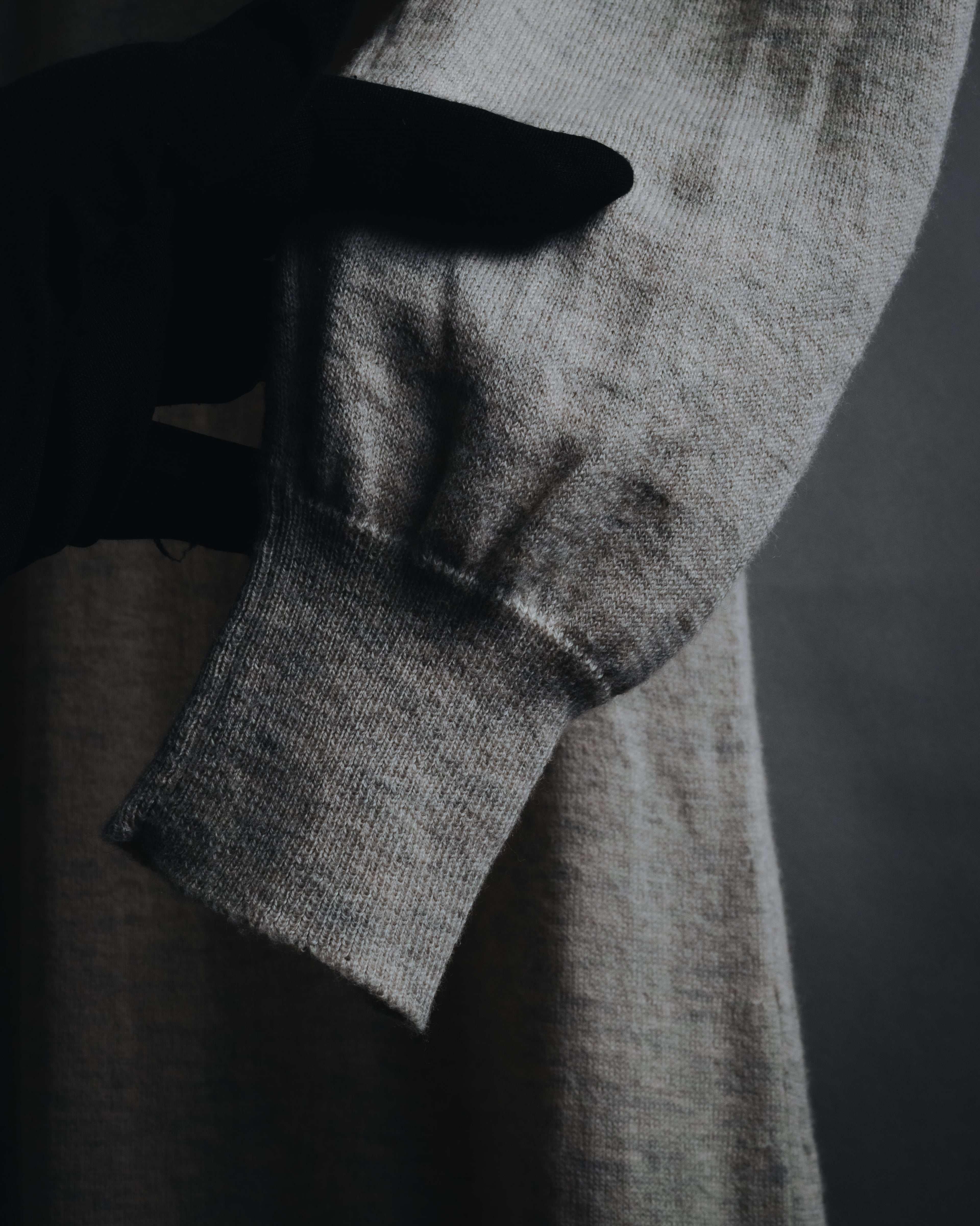 Maison Margiela 2014 Autumn/Winter fine gauge V-neck knit dress with elbow patches