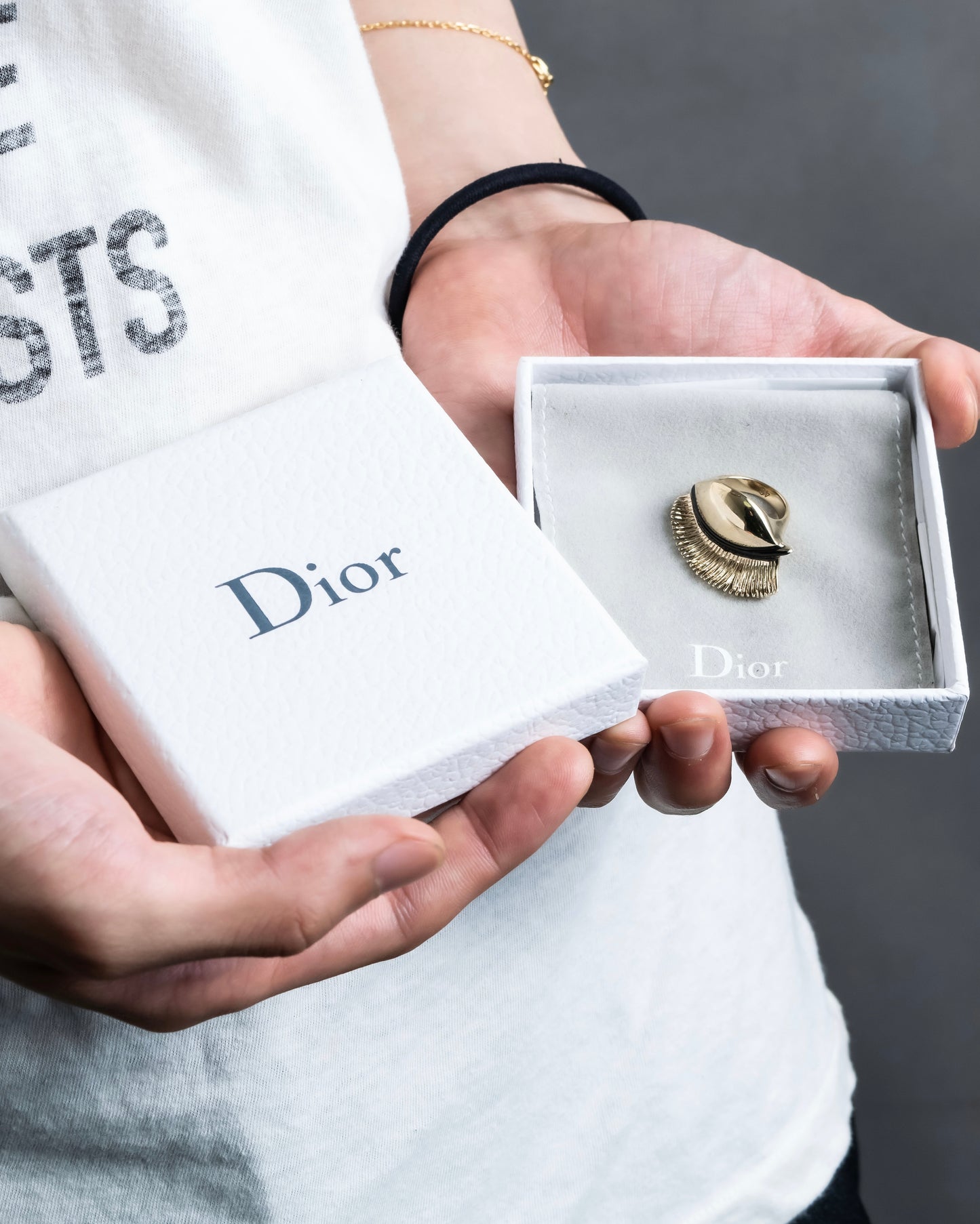 "Dior" Feather motif antique style ring