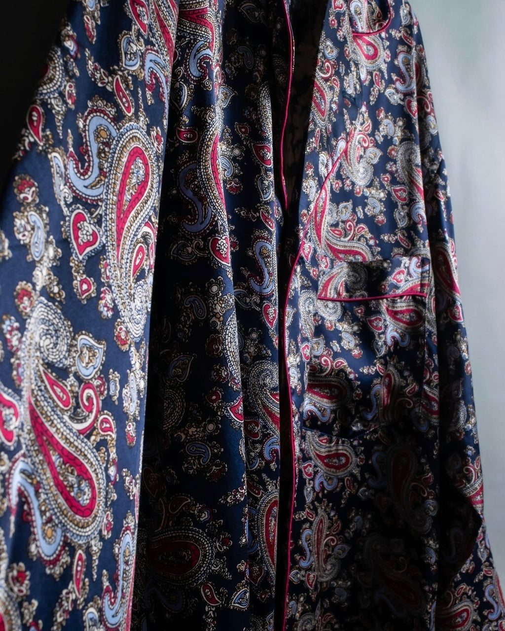 "Christian Dior" 100% silk paisley pajama set