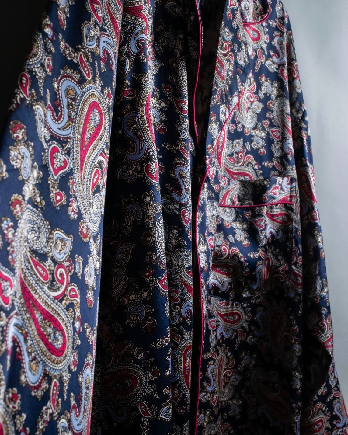 "Christian Dior" 100% silk paisley pajama set