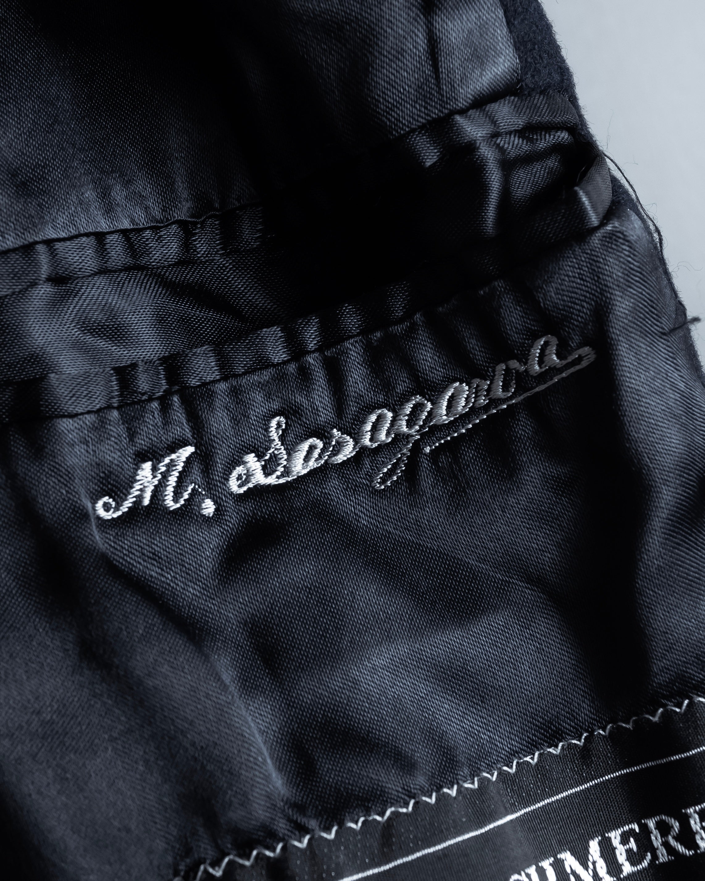 -SPECIAL- "BURBERRYS" 1980-1990's 
Classically tailored oversized 100% cashmere chester coat